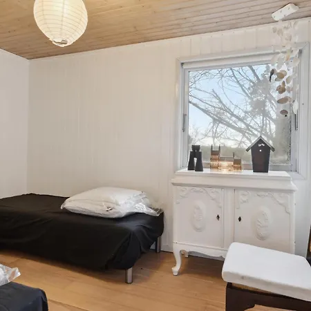2 Bedroom Beautiful In بيت للعطل Oro