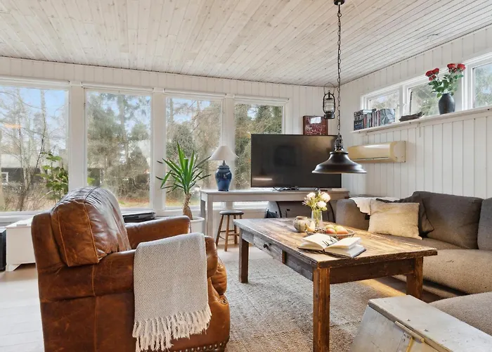 Σπίτι διακοπών 2 Bedroom Beautiful In *